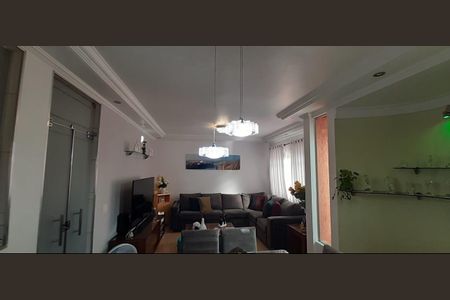 Casa à venda com 300m², 3 quartos e 2 vagas
