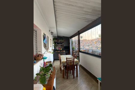Casa à venda com 3 quartos, 300m² em Brasilândia, São Paulo