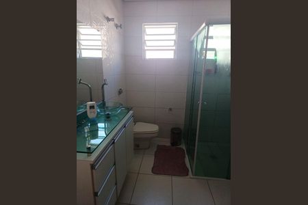 Casa à venda com 257m², 3 quartos e 2 vagas