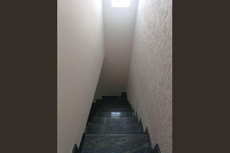 Casa à venda com 257m², 3 quartos e 2 vagas