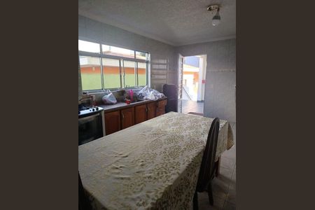 Casa à venda com 257m², 3 quartos e 2 vagas