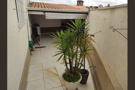 Casa à venda com 140m², 2 quartos e 2 vagas