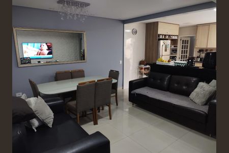 Casa à venda com 2 quartos, 140m² em Jardim Mangalot, São Paulo