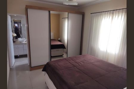 Casa à venda com 2 quartos, 140m² em Jardim Mangalot, São Paulo