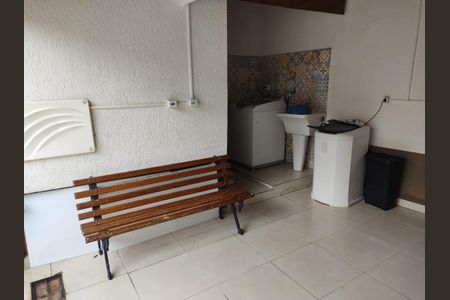 Casa à venda com 140m², 2 quartos e 2 vagas