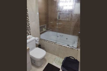 Casa à venda com 140m², 2 quartos e 2 vagas