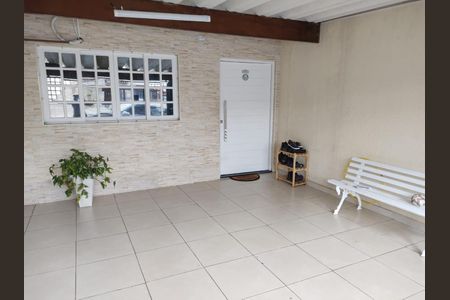 Casa à venda com 140m², 2 quartos e 2 vagas