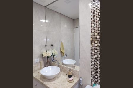 Casa à venda com 2 quartos, 140m² em Jardim Mangalot, São Paulo