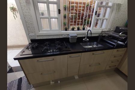 Casa à venda com 140m², 2 quartos e 2 vagas