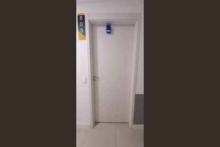 Studio para alugar com 24m², 1 quarto e sem vaga Studio para alugar com 24m², 1 quarto e sem vagaLockbox Instalada