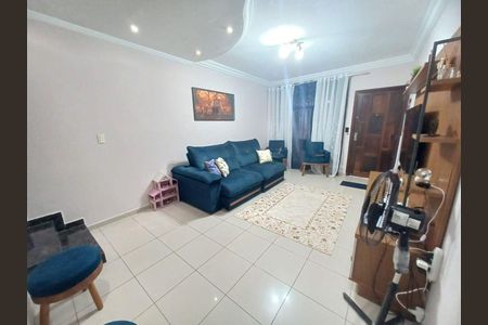 Casa à venda com 2 quartos, 107m² em Vila Mirante, São Paulo