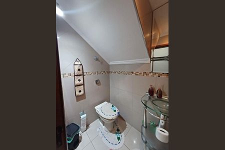 Casa à venda com 107m², 2 quartos e 1 vaga