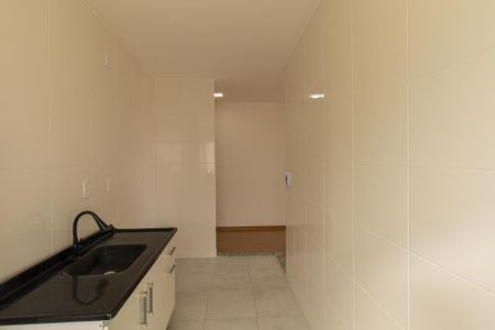 Apartamento para alugar com 60m², 2 quartos e 1 vaga Apartamento para alugar com 60m², 2 quartos e 1 vagaCozinha e Área de Serviço