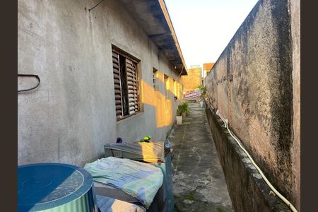 Casa à venda com 280m², 2 quartos e 1 vaga