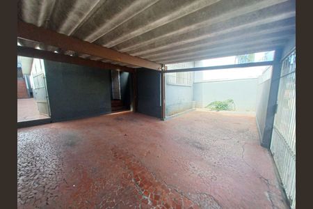 Casa à venda com 195m², 3 quartos e 3 vagas