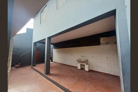 Casa à venda com 195m², 3 quartos e 3 vagas