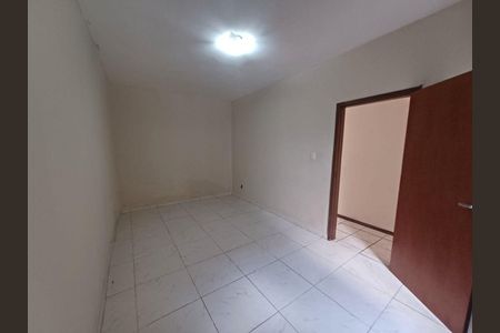 Casa à venda com 195m², 3 quartos e 3 vagas