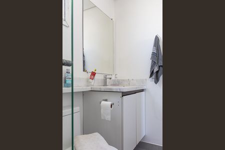 Apartamento à venda com 65m², 2 quartos e 1 vaga Apartamento à venda com 65m², 2 quartos e 1 vagaBanheiro