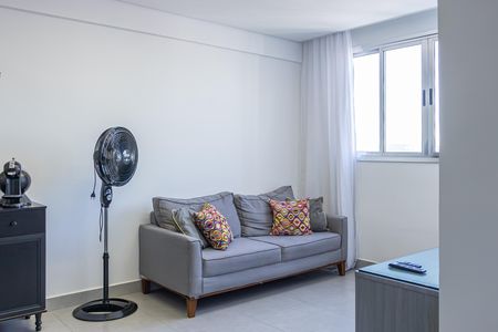 Sala de apartamento à venda com 2 quartos, 65m² em Vila Paulista, São Paulo