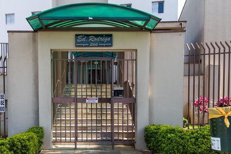 Apartamento à venda com 65m², 2 quartos e 1 vaga Apartamento à venda com 65m², 2 quartos e 1 vagaFachada