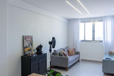 Sala de apartamento à venda com 2 quartos, 65m² em Vila Paulista, São Paulo