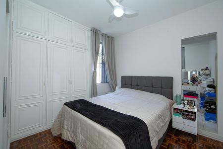 Apartamento para alugar com 190m², 4 quartos e 1 vaga Apartamento para alugar com 190m², 4 quartos e 1 vagaQUARTO3