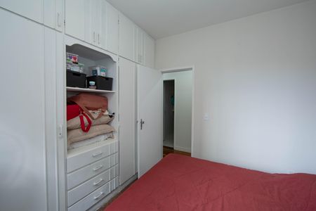 Apartamento para alugar com 190m², 4 quartos e 1 vaga Apartamento para alugar com 190m², 4 quartos e 1 vagaQUARTO1