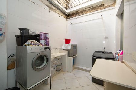 Apartamento para alugar com 190m², 4 quartos e 1 vaga Apartamento para alugar com 190m², 4 quartos e 1 vagaAREA DE SERVICO