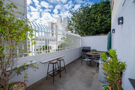 Apartamento para alugar com 190m², 4 quartos e 1 vaga Apartamento para alugar com 190m², 4 quartos e 1 vagaAREA PRIVATIVA