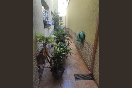 Casa à venda com 206m², 3 quartos e 3 vagas