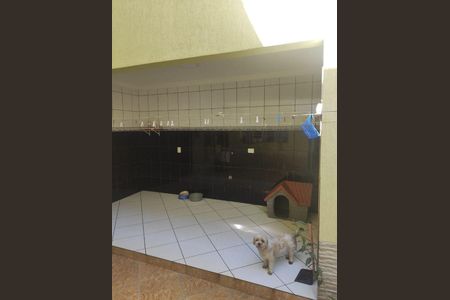 Casa à venda com 3 quartos, 206m² em Parque Nações Unidas, São Paulo