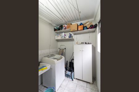 Apartamento à venda com 67m², 2 quartos e 1 vaga Apartamento à venda com 67m², 2 quartos e 1 vagaLavanderia