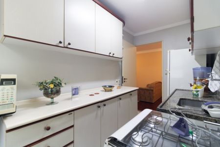 Apartamento à venda com 67m², 2 quartos e 1 vaga Apartamento à venda com 67m², 2 quartos e 1 vagaCozinha