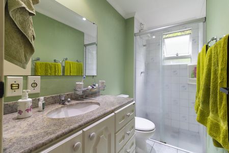 Apartamento à venda com 67m², 2 quartos e 1 vaga Apartamento à venda com 67m², 2 quartos e 1 vagaBanheiro