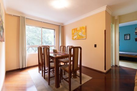 Apartamento à venda com 67m², 2 quartos e 1 vaga Apartamento à venda com 67m², 2 quartos e 1 vagaSala