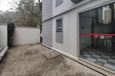 Apartamento à venda com 67m², 2 quartos e 1 vaga Apartamento à venda com 67m², 2 quartos e 1 vagaÁrea Externa do Salão de Festas