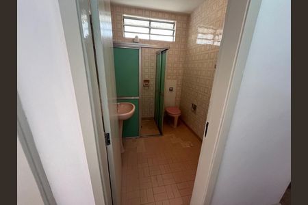 Casa à venda com 172m², 2 quartos e 2 vagas