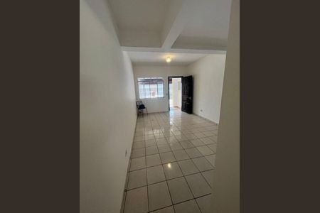 Casa à venda com 172m², 2 quartos e 2 vagas