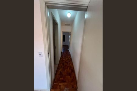 Casa à venda com 172m², 2 quartos e 2 vagas