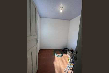 Casa à venda com 172m², 2 quartos e 2 vagas