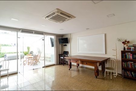Apartamento para alugar com 134m², 3 quartos e 2 vagas Apartamento para alugar com 134m², 3 quartos e 2 vagasSalão de Festas