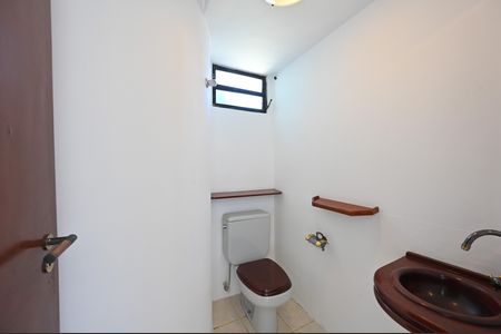 Apartamento para alugar com 134m², 3 quartos e 2 vagasLavabo da Cobertura