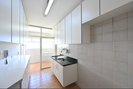 Apartamento para alugar com 134m², 3 quartos e 2 vagasCozinha