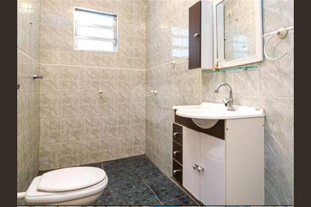 Casa à venda com 4 quartos, 128m² em Parque Nações Unidas, São Paulo