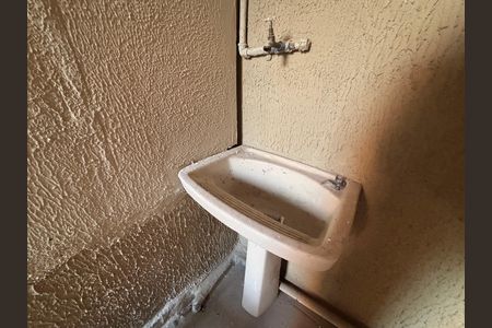 Casa para alugar com 55m², 1 quarto e sem vagaÁrea de Serviço