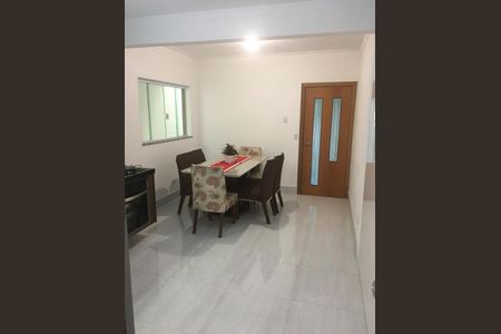Casa à venda com 3 quartos, 140m² em Jardim Bandeirantes (Zona Norte), São Paulo