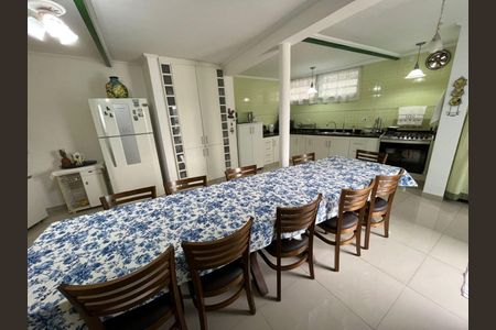 Casa à venda com 3 quartos, 150m² em Vila Herminia, São Paulo