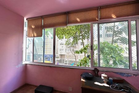 Apartamento à venda com 85m², 2 quartos e sem vaga