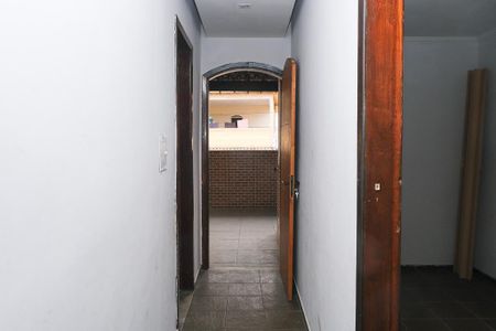 Casa para alugar com 70m², 2 quartos e sem vaga Casa para alugar com 70m², 2 quartos e sem vagaCorredor