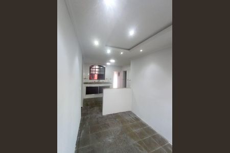 Casa para alugar com 2 quartos, 70m² em Cerâmica, Nova Iguaçu